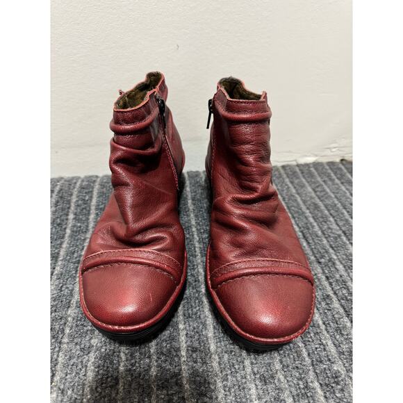 FLY London Women's Burgundy Red Yip Wedge Ankle Bootie’s Size 38 US-7 - Picture 4 of 9